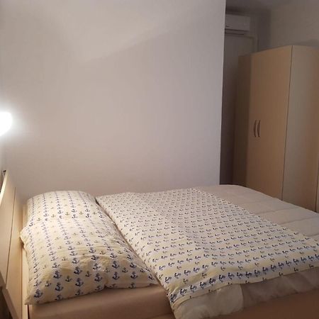 Apartments Mari - Near Sea ロパール エクステリア 写真